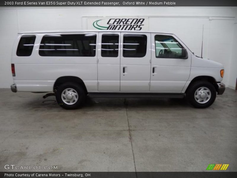 Oxford White / Medium Pebble 2003 Ford E Series Van E350 Super Duty XLT Extended Passenger