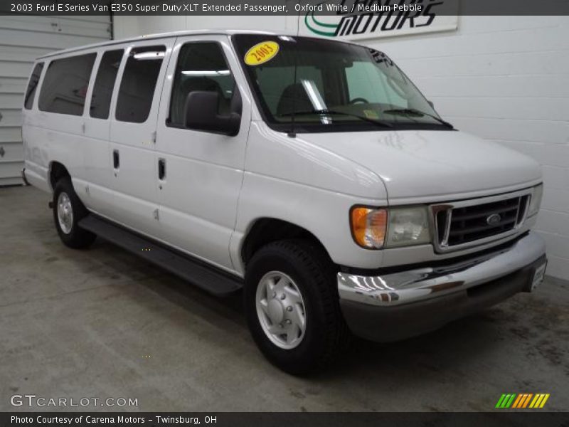 Oxford White / Medium Pebble 2003 Ford E Series Van E350 Super Duty XLT Extended Passenger