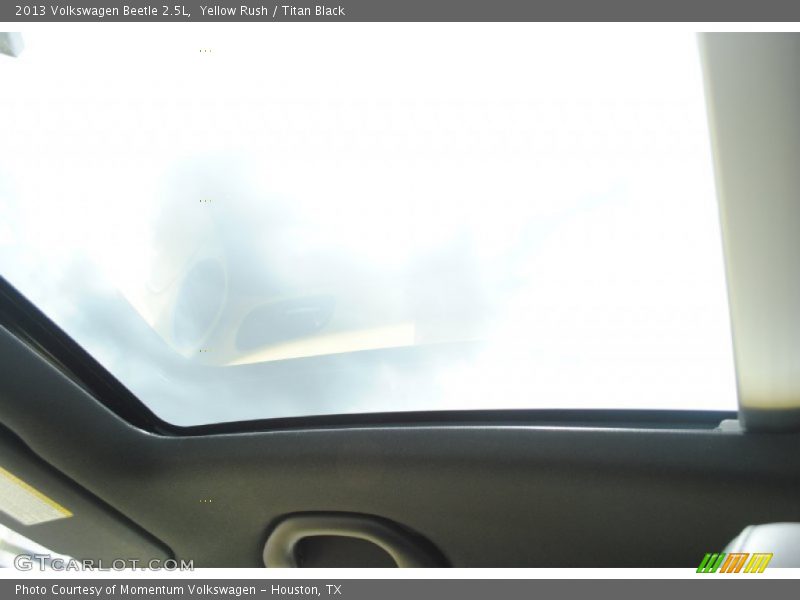 Yellow Rush / Titan Black 2013 Volkswagen Beetle 2.5L