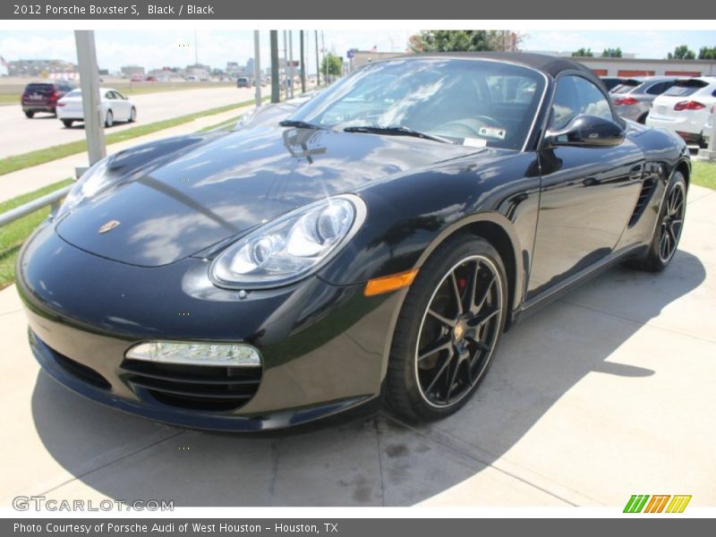 Front 3/4 View of 2012 Boxster S