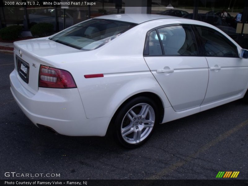 White Diamond Pearl / Taupe 2008 Acura TL 3.2