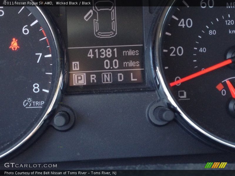 Wicked Black / Black 2011 Nissan Rogue SV AWD