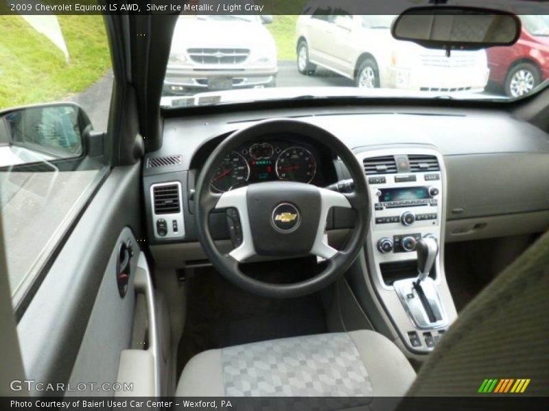 Silver Ice Metallic / Light Gray 2009 Chevrolet Equinox LS AWD