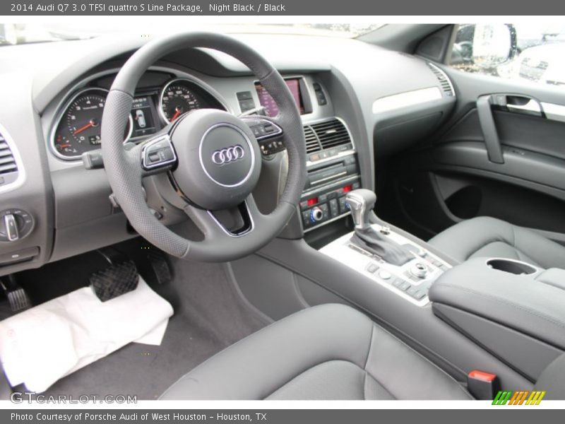 Black Interior - 2014 Q7 3.0 TFSI quattro S Line Package 