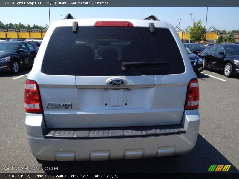 Brilliant Silver Metallic / Charcoal 2009 Ford Escape XLT V6