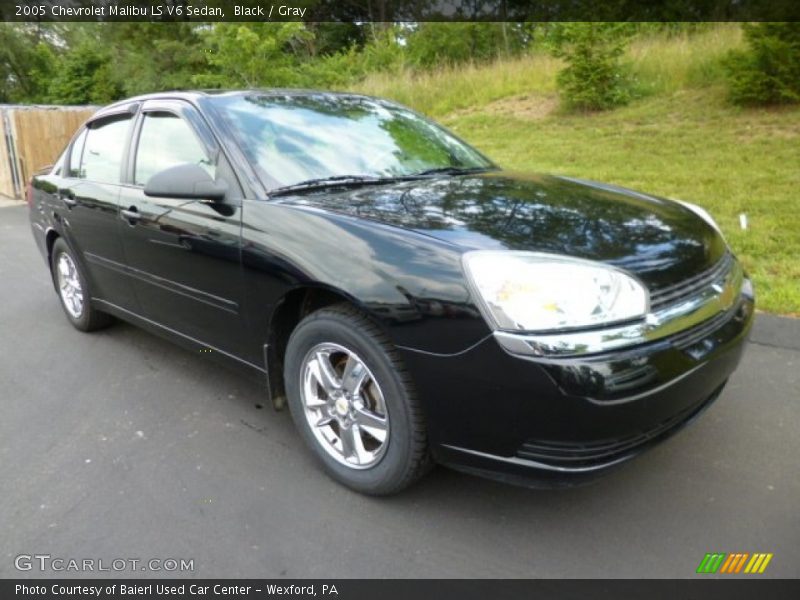Black / Gray 2005 Chevrolet Malibu LS V6 Sedan