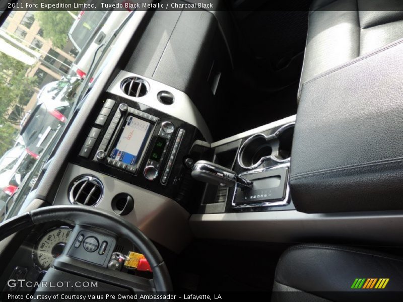 Tuxedo Black Metallic / Charcoal Black 2011 Ford Expedition Limited