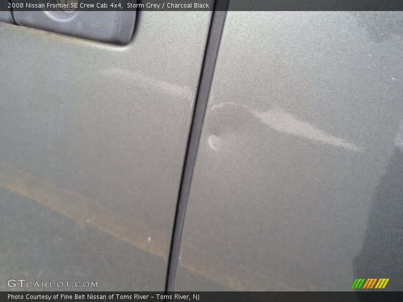 Storm Grey / Charcoal Black 2008 Nissan Frontier SE Crew Cab 4x4