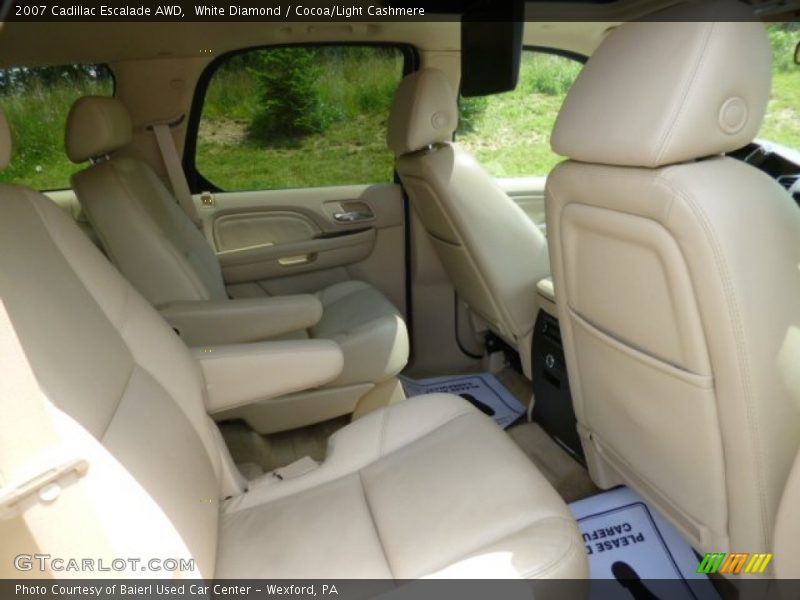 White Diamond / Cocoa/Light Cashmere 2007 Cadillac Escalade AWD