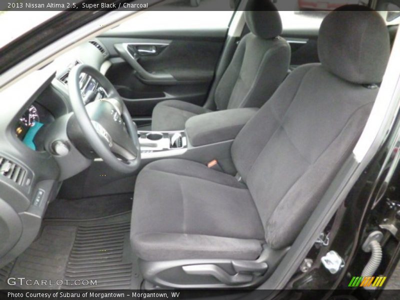 Super Black / Charcoal 2013 Nissan Altima 2.5