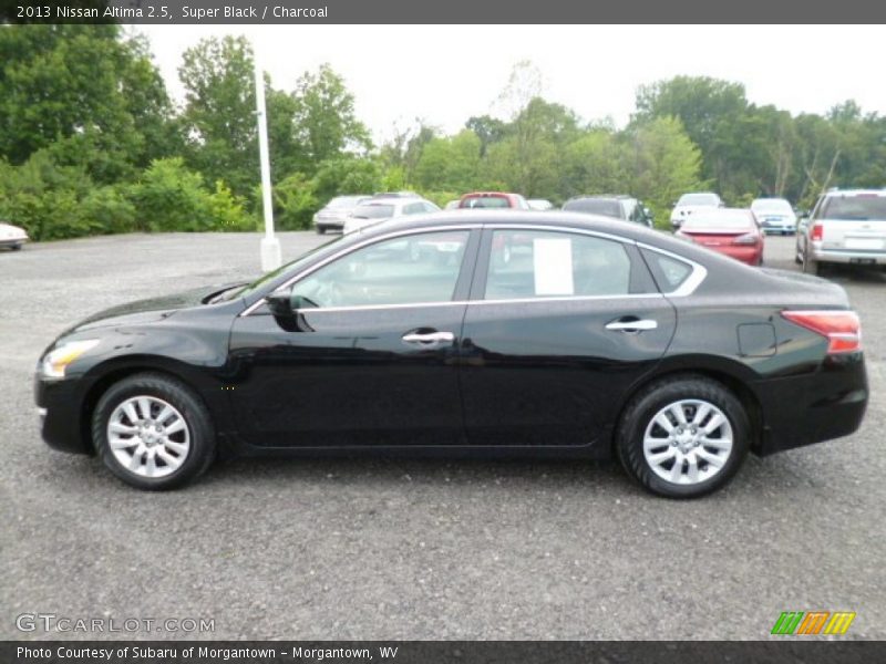 Super Black / Charcoal 2013 Nissan Altima 2.5