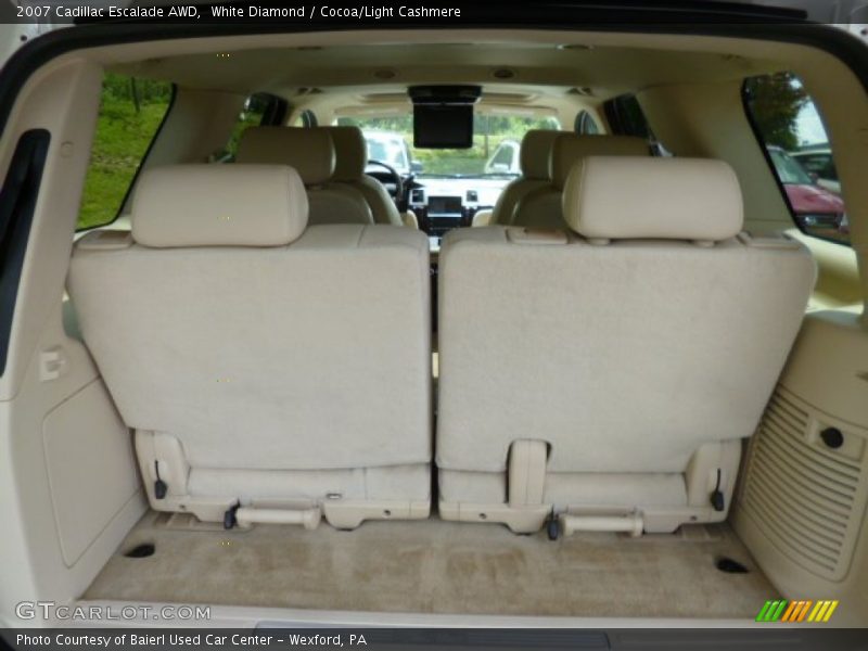 White Diamond / Cocoa/Light Cashmere 2007 Cadillac Escalade AWD