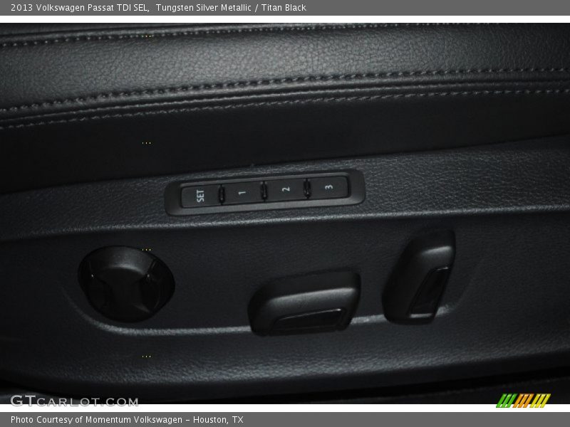 Tungsten Silver Metallic / Titan Black 2013 Volkswagen Passat TDI SEL