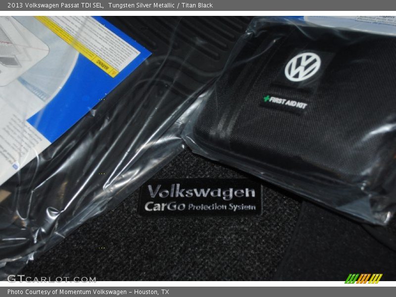 Tungsten Silver Metallic / Titan Black 2013 Volkswagen Passat TDI SEL