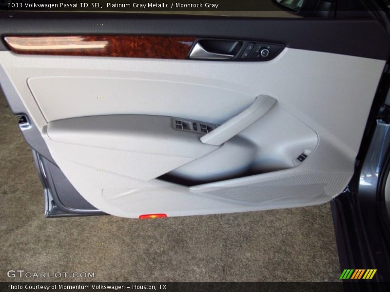Platinum Gray Metallic / Moonrock Gray 2013 Volkswagen Passat TDI SEL