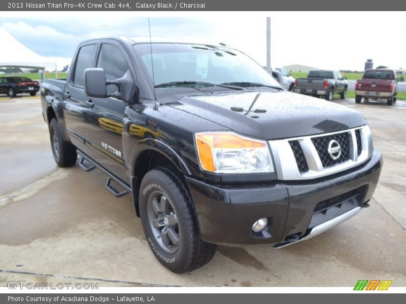 Front 3/4 View of 2013 Titan Pro-4X Crew Cab 4x4