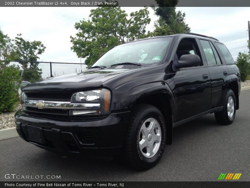 Onyx Black / Dark Pewter 2002 Chevrolet TrailBlazer LS 4x4