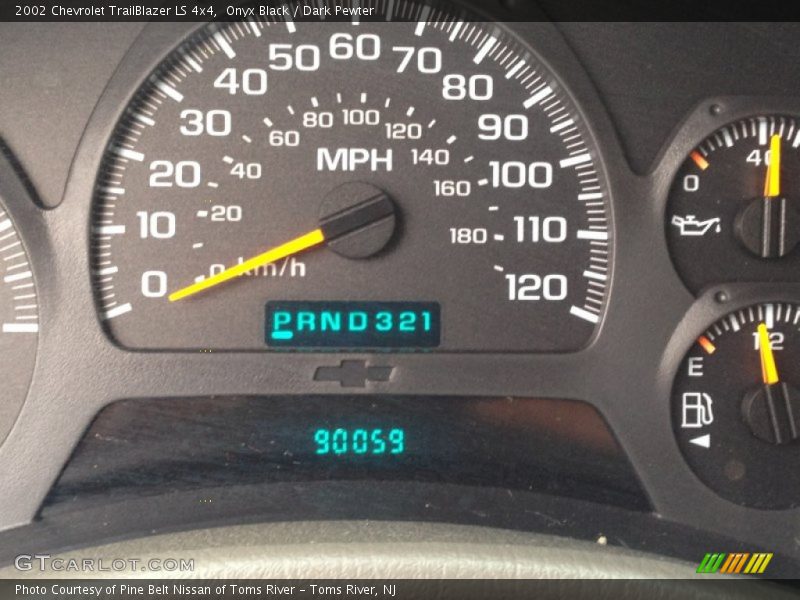 Onyx Black / Dark Pewter 2002 Chevrolet TrailBlazer LS 4x4
