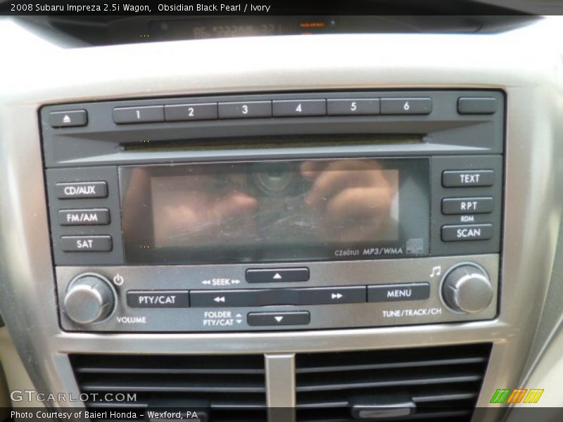 Obsidian Black Pearl / Ivory 2008 Subaru Impreza 2.5i Wagon
