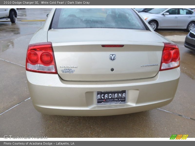 White Gold Pearl / Dark Slate Gray 2010 Dodge Charger SE