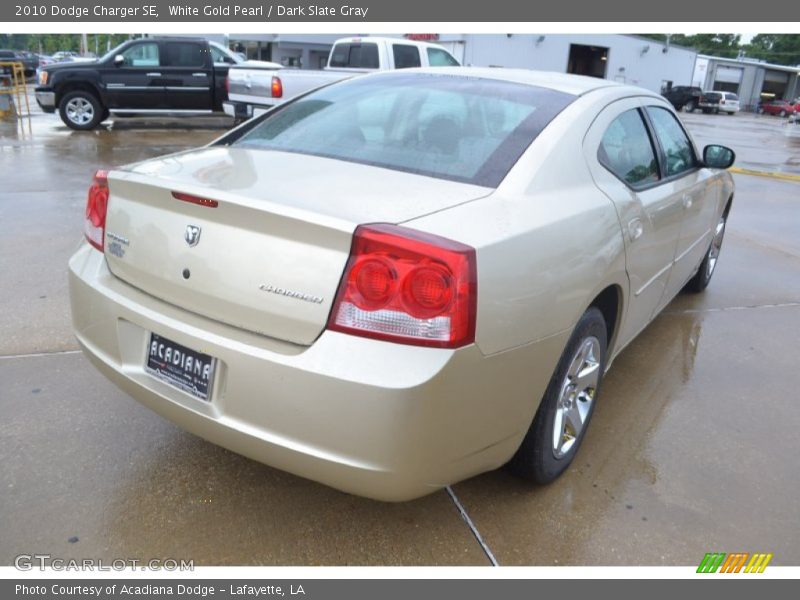 White Gold Pearl / Dark Slate Gray 2010 Dodge Charger SE