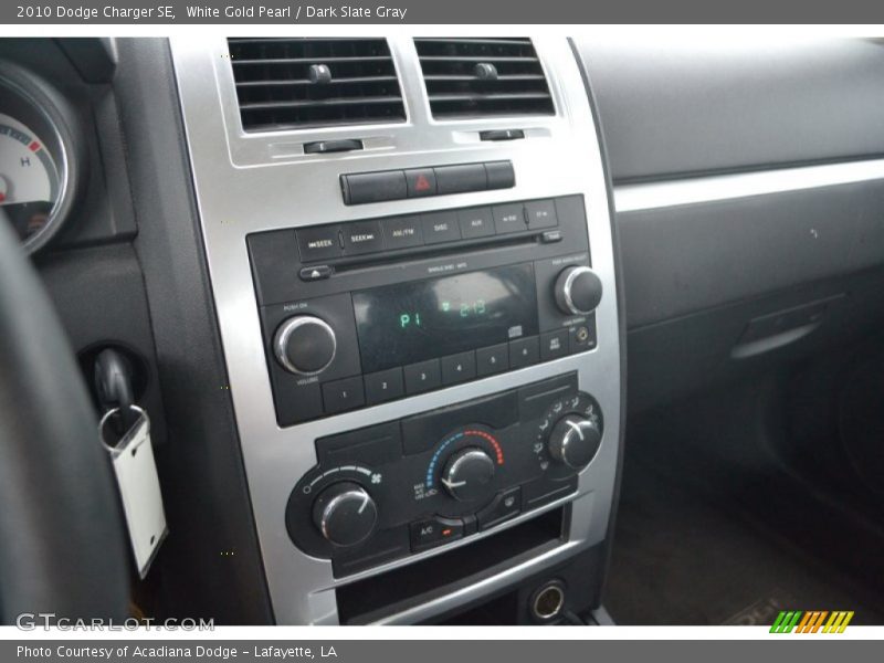 White Gold Pearl / Dark Slate Gray 2010 Dodge Charger SE