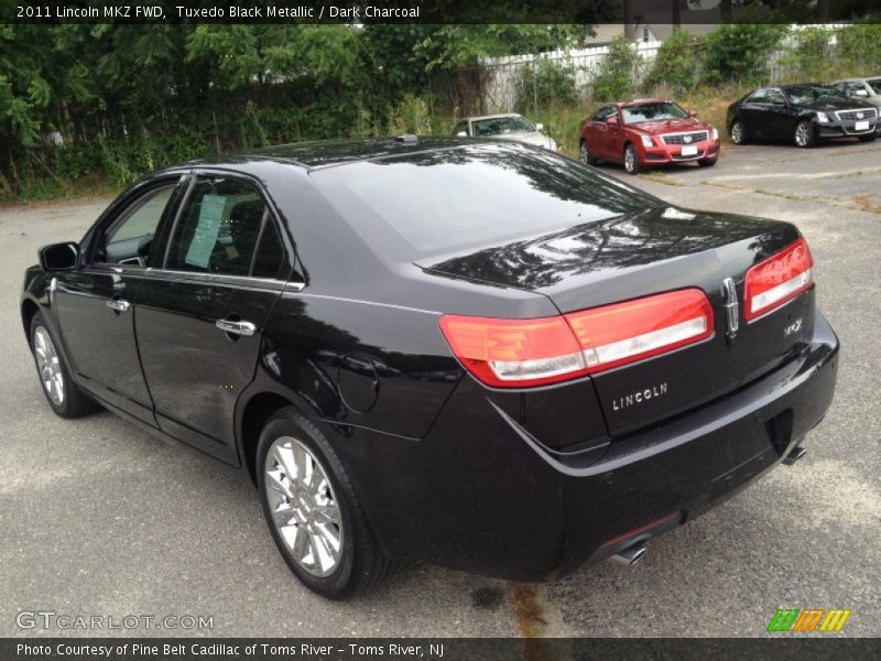 Tuxedo Black Metallic / Dark Charcoal 2011 Lincoln MKZ FWD