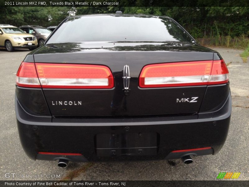 Tuxedo Black Metallic / Dark Charcoal 2011 Lincoln MKZ FWD