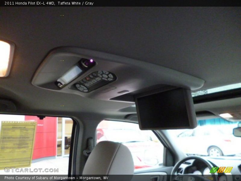 Entertainment System of 2011 Pilot EX-L 4WD