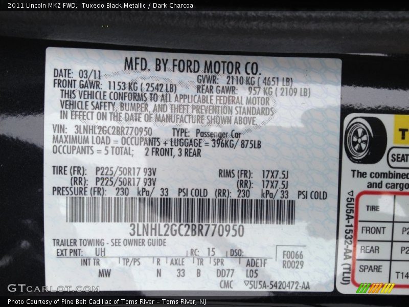 Tuxedo Black Metallic / Dark Charcoal 2011 Lincoln MKZ FWD