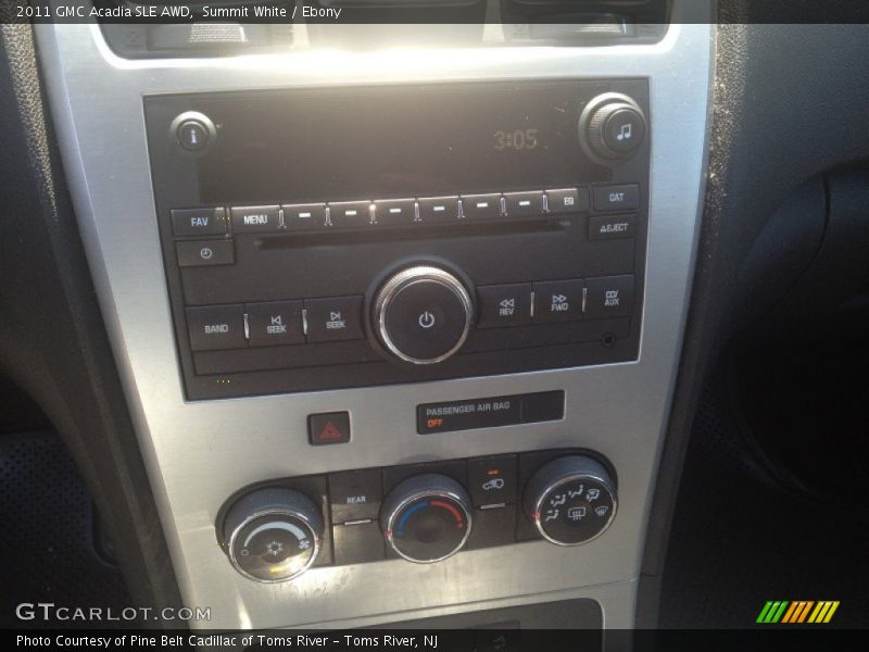 Summit White / Ebony 2011 GMC Acadia SLE AWD