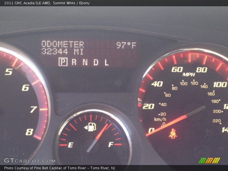 Summit White / Ebony 2011 GMC Acadia SLE AWD