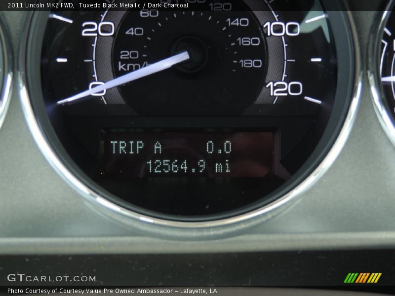 Tuxedo Black Metallic / Dark Charcoal 2011 Lincoln MKZ FWD