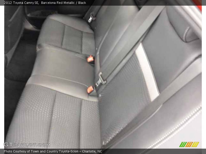 Barcelona Red Metallic / Black 2012 Toyota Camry SE