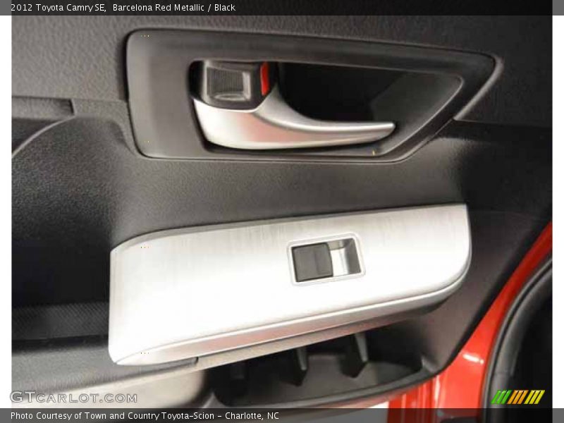 Barcelona Red Metallic / Black 2012 Toyota Camry SE