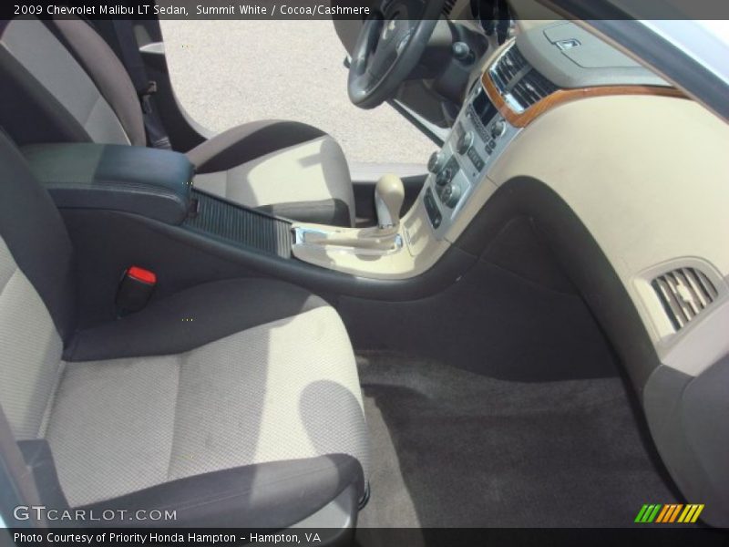 Summit White / Cocoa/Cashmere 2009 Chevrolet Malibu LT Sedan
