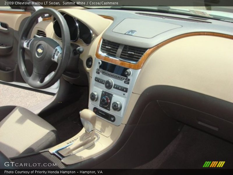 Summit White / Cocoa/Cashmere 2009 Chevrolet Malibu LT Sedan
