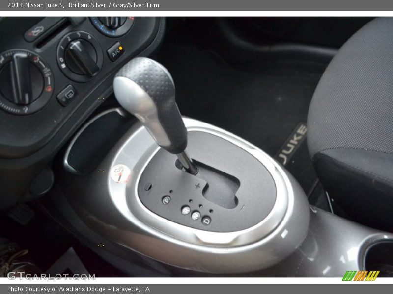 Brilliant Silver / Gray/Silver Trim 2013 Nissan Juke S