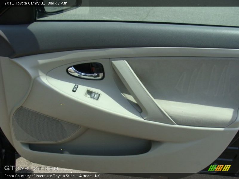 Black / Ash 2011 Toyota Camry LE