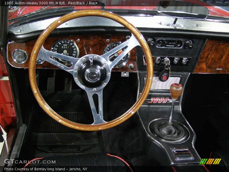 1966 Austin Healey 3000 MKIII BJ8, Red/Black / Black, Steering Wheel - 1966 Austin-Healey 3000 MK III Bj8
