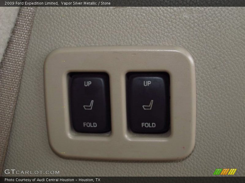Vapor Silver Metallic / Stone 2009 Ford Expedition Limited