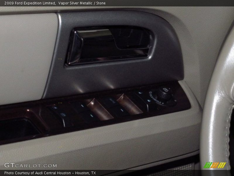 Vapor Silver Metallic / Stone 2009 Ford Expedition Limited