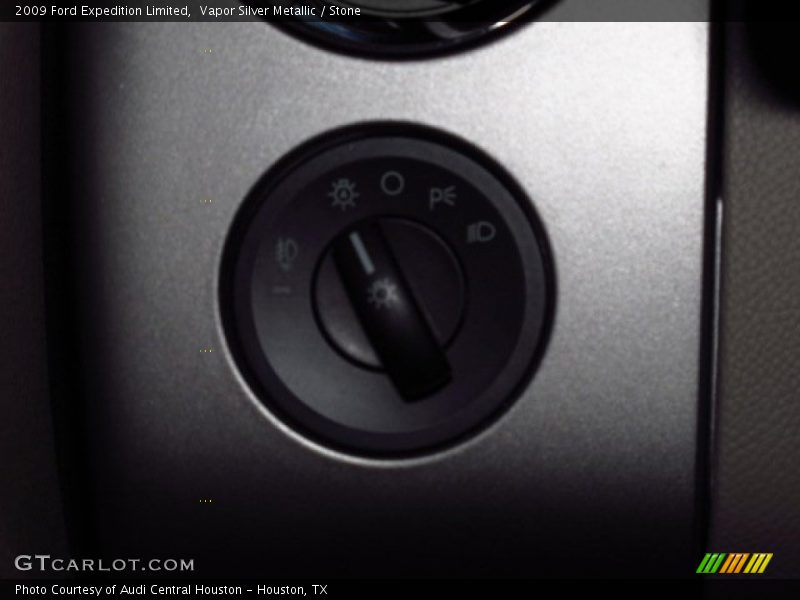 Vapor Silver Metallic / Stone 2009 Ford Expedition Limited