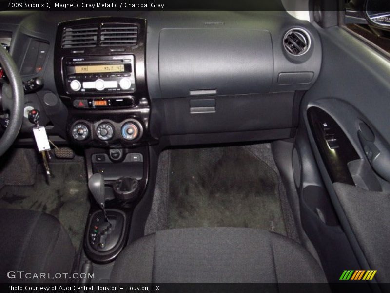 Magnetic Gray Metallic / Charcoal Gray 2009 Scion xD