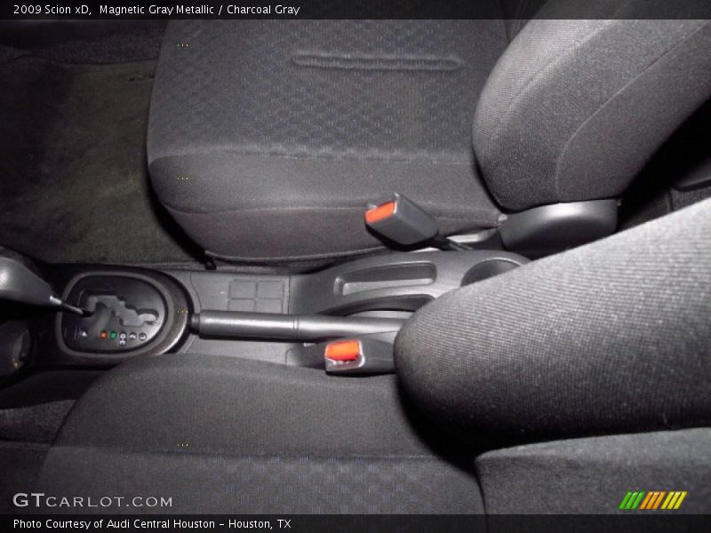 Magnetic Gray Metallic / Charcoal Gray 2009 Scion xD