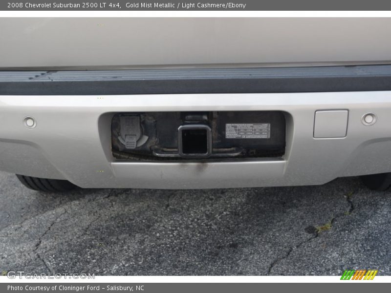 Gold Mist Metallic / Light Cashmere/Ebony 2008 Chevrolet Suburban 2500 LT 4x4