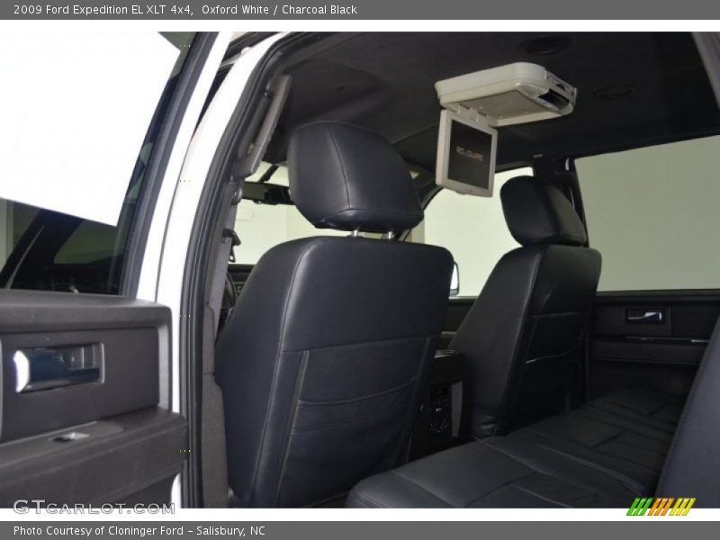 Oxford White / Charcoal Black 2009 Ford Expedition EL XLT 4x4