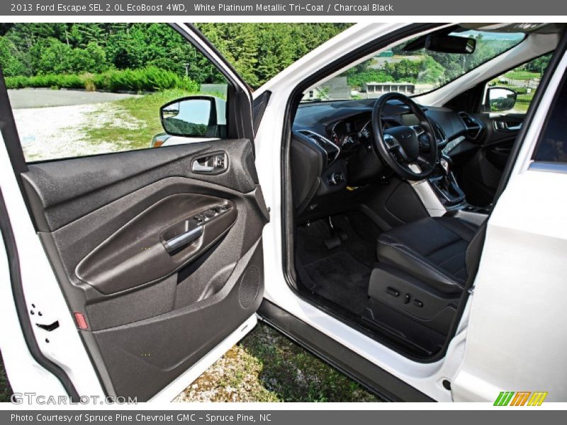 White Platinum Metallic Tri-Coat / Charcoal Black 2013 Ford Escape SEL 2.0L EcoBoost 4WD