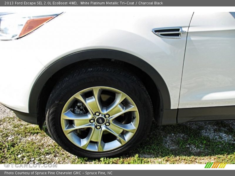 White Platinum Metallic Tri-Coat / Charcoal Black 2013 Ford Escape SEL 2.0L EcoBoost 4WD