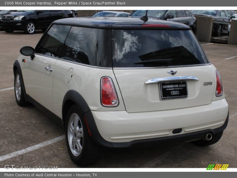 Pepper White / Space Gray/Panther Black 2006 Mini Cooper Hardtop